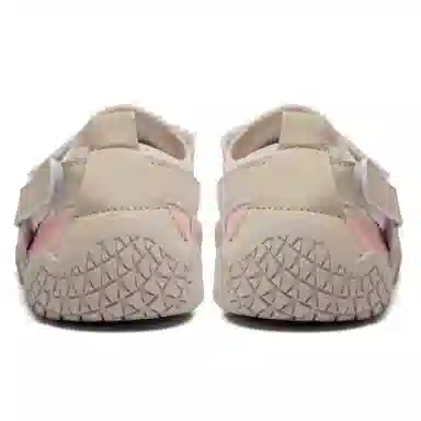 LARA STAR Training Shoes