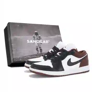 Jordan Air Jordan 1 Low