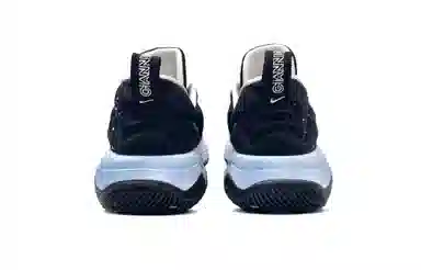 Nike Giannis Immortality 3