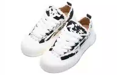 xVESSEL G.O.P. 2.0 Marshmallow Lows Cow Print