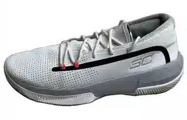 Under Armour SC 3ZER0 III