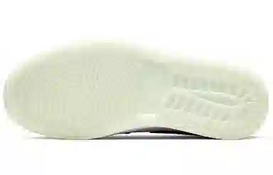 Jordan Retro Low White