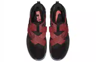 Nike Zoom Soldier 12