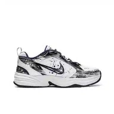 Nike Air Monarch 4