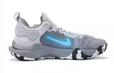 Nike Giannis Immortality 2