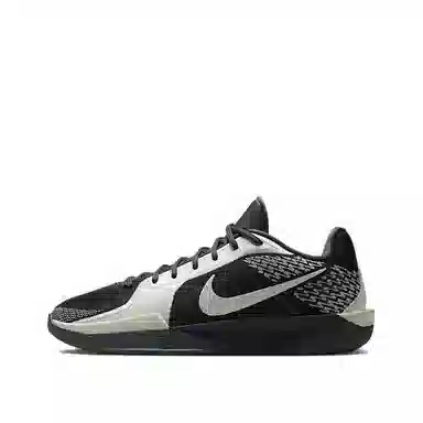 Nike Sabrina 2 Black