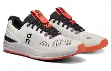 On THE ROGER Clay White Pink