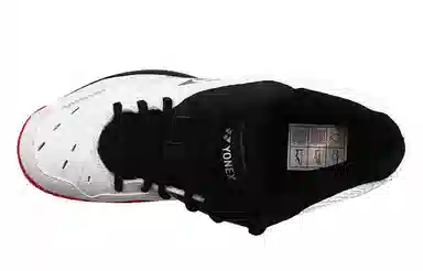 YONEX 65 III Low
