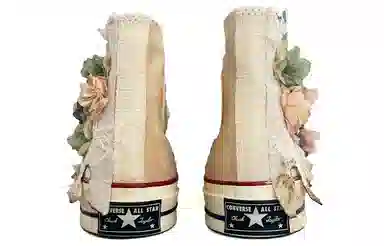 Converse Chuck 70 Hi "Falling Petals"