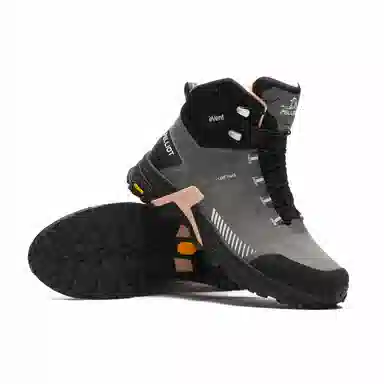 PELLIOT MT-MASTEReVentVibram