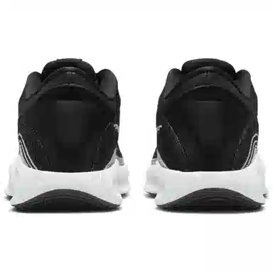 Nike GT Hustle Academy