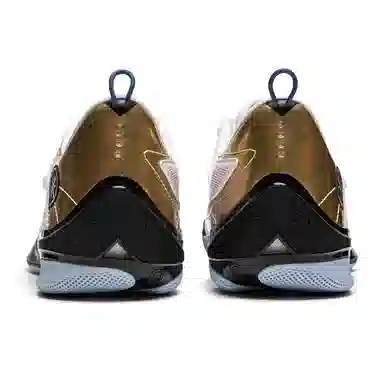 LiNing Wade 808 4 Ultra