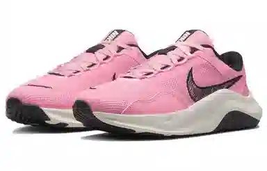 Nike Legend Essential 3