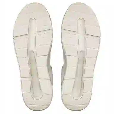 On The Roger Advantage White