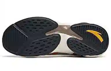 Anta Lingjue Low Top Training Shoes Ginger