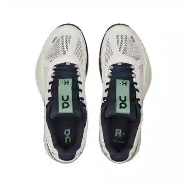 On The Roger White Green