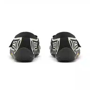 Vibram Groundsplay Black White