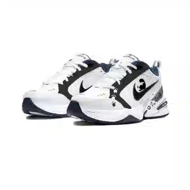 Nike Air Monarch 4