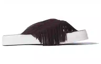 xVESSEL Tassel Toe Slides