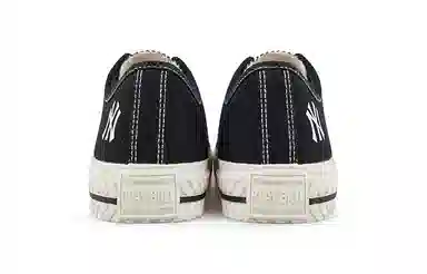 MLB Classic Low Canvas Black