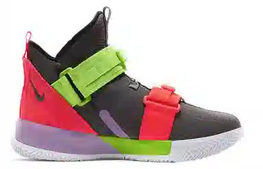 Nike Zoom Soldier 13