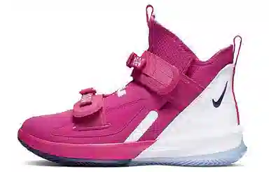 Nike Zoom Soldier 13