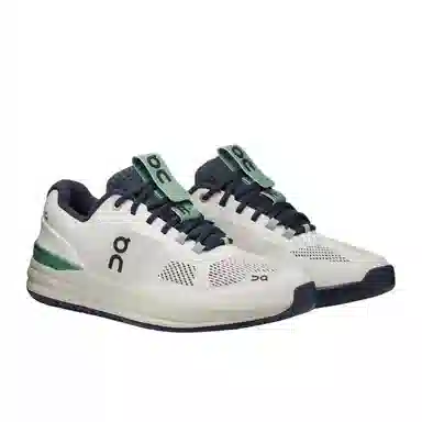 On The Roger White Green