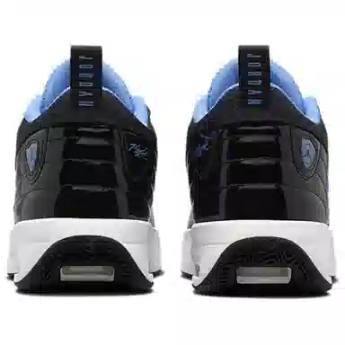 Jordan Max Aura 6 Black Blue