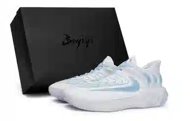 Nike Giannis Immortality 4 811