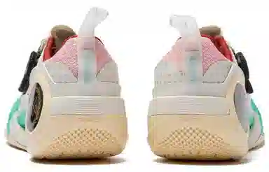 Li-Ning WOW 9 Beijing