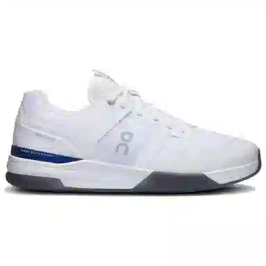 On THE ROGER Clubhouse Pro