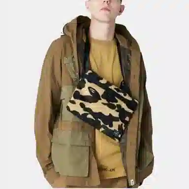 A BATHING APE FW22 Shark Print Hooded Jacket