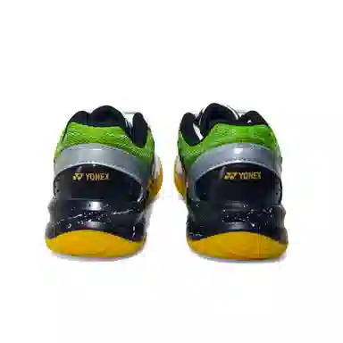 YONEX Power Cushion Olive Green