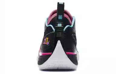 LiNing Wade Phantom 5