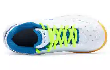 YONEX