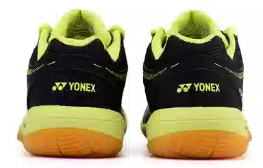 YONEX