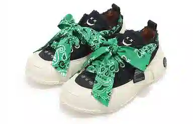 xVESSEL G.O.P. 2.0 Marshmallow Lows Black