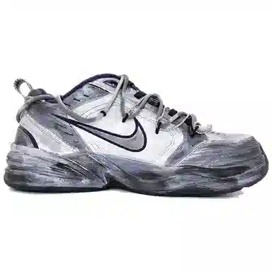 Nike Air Monarch 4 Silver