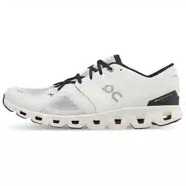 On Cloud X 3 Ivory Black
