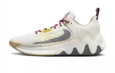 Nike Giannis Immortality 2