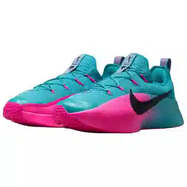 Nike LeBron TR 1