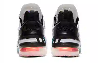 Nike LeBron 18 "Graffiti Print"