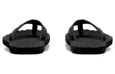 The North Face Base Camp Strap Slide 2