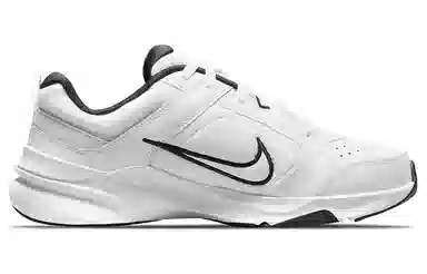 Nike Defyallday White Black