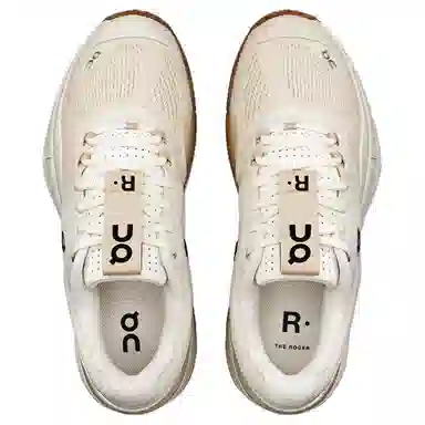 On The Roger Pro Beige