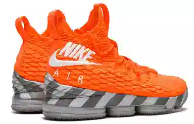 Nike Lebron 15 ''Orange Box'' 15