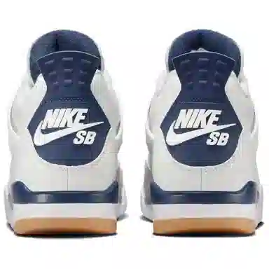 Nike SB x Air Jordan 4 "Navy"