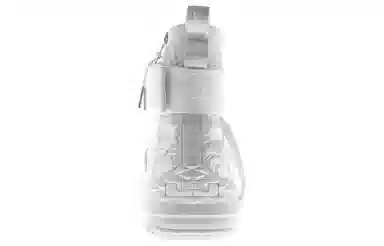 KITH x Nike LeBron 15