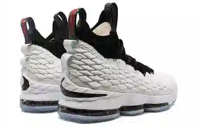 Nike Lebron 15 Graffiti