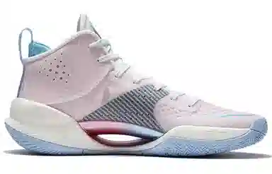 LiNing Ultra Light 2022